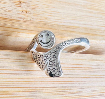 Cool Retro Signet Ring