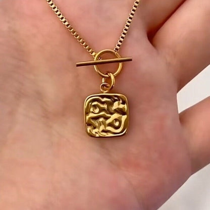 Stylish Texture Toggle Square Pendant Necklace