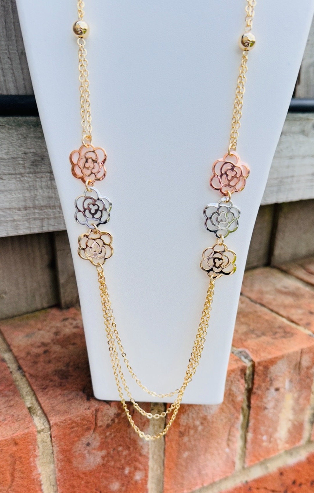 Long Flower Necklace